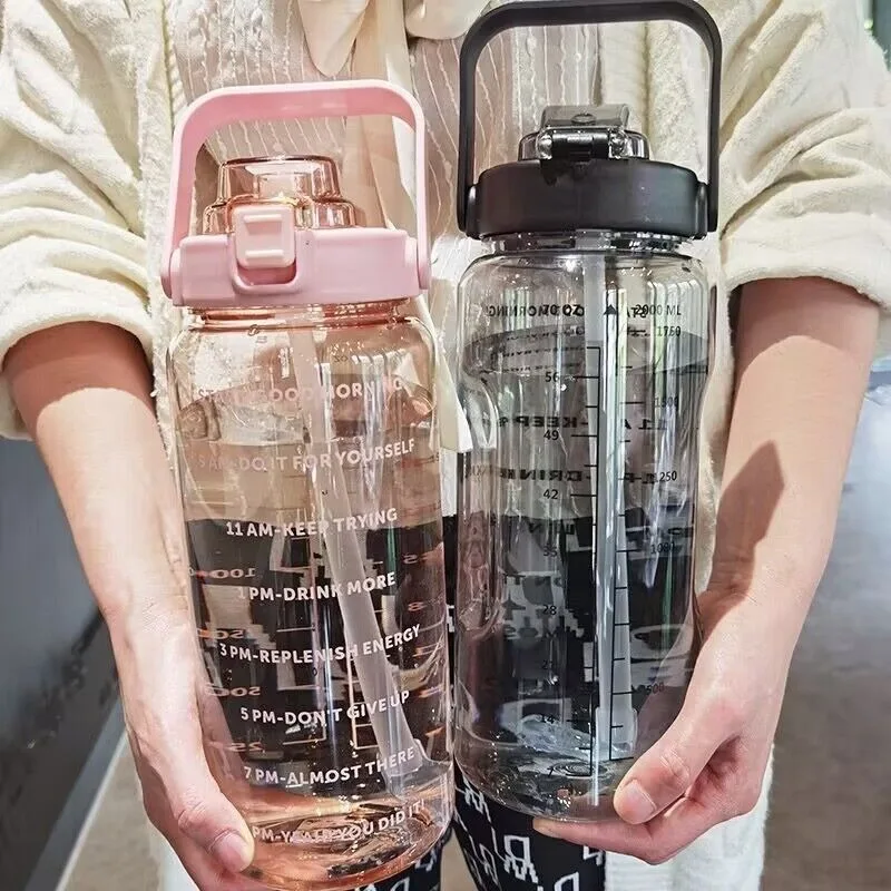 2 Liters Plastic Kettle Large  – Smart Water Bottle Tracker Bewertung und Preis