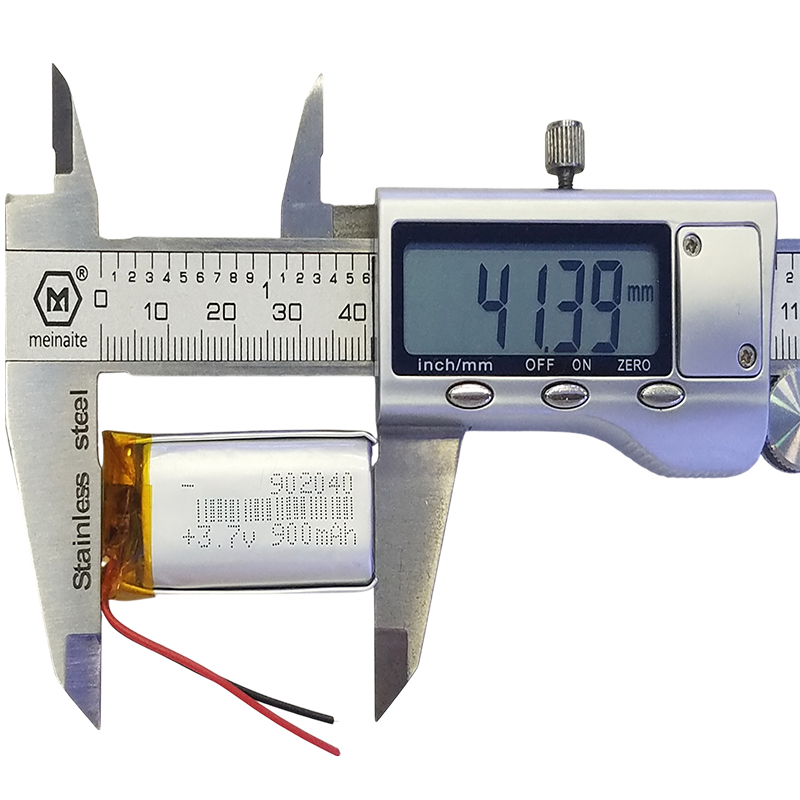 Rechargeable 3.7V 900mAh Li-io – Electronics And Gadgets Ce Bewertung und Preis