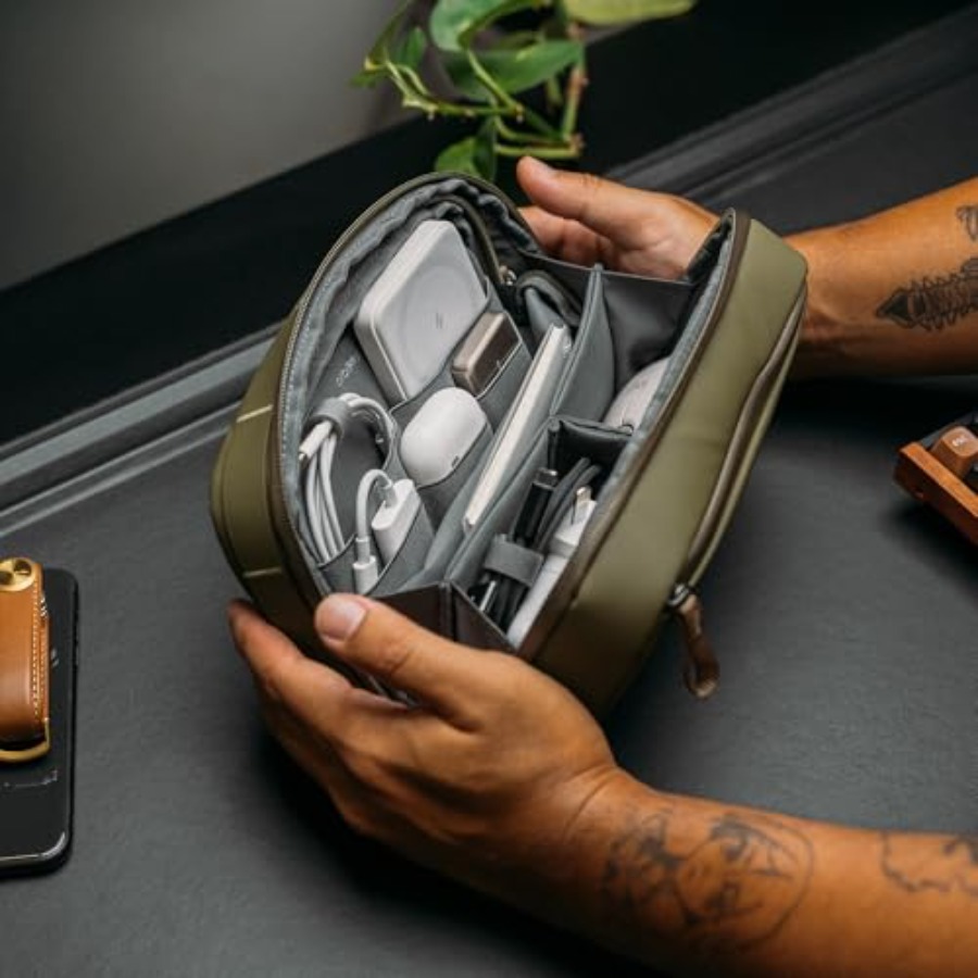 2-in-1 Tech Accessory Pouch wi – Electronics & Gadgets Icon Bewertung und Preis
