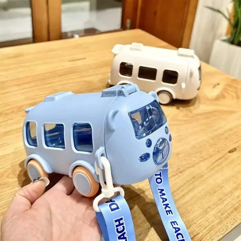 Cartoon Bus Straw Cup Cute Lar – Smart Water Bottle Tracker Bewertung und Preis